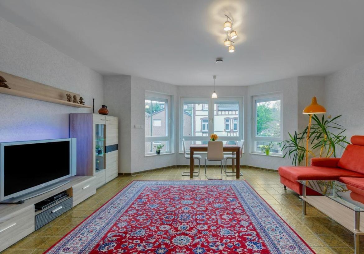 Modernes Apartment In Schoener Lage Düsseldorf Exterior foto